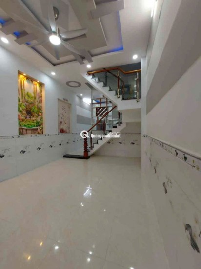 Cần ra căn nhà 57m2, 3 tầng, gần đường Hà Huy Giáp , 5.xx tỷ